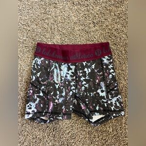 Lululemon What The Sport Short Floral Tranquil Crop Yoga Shorts Size 4